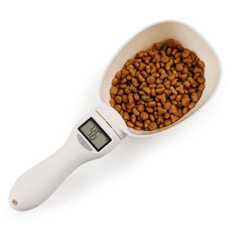Using Smart Pet Food Measuring Scoop to portion dog food