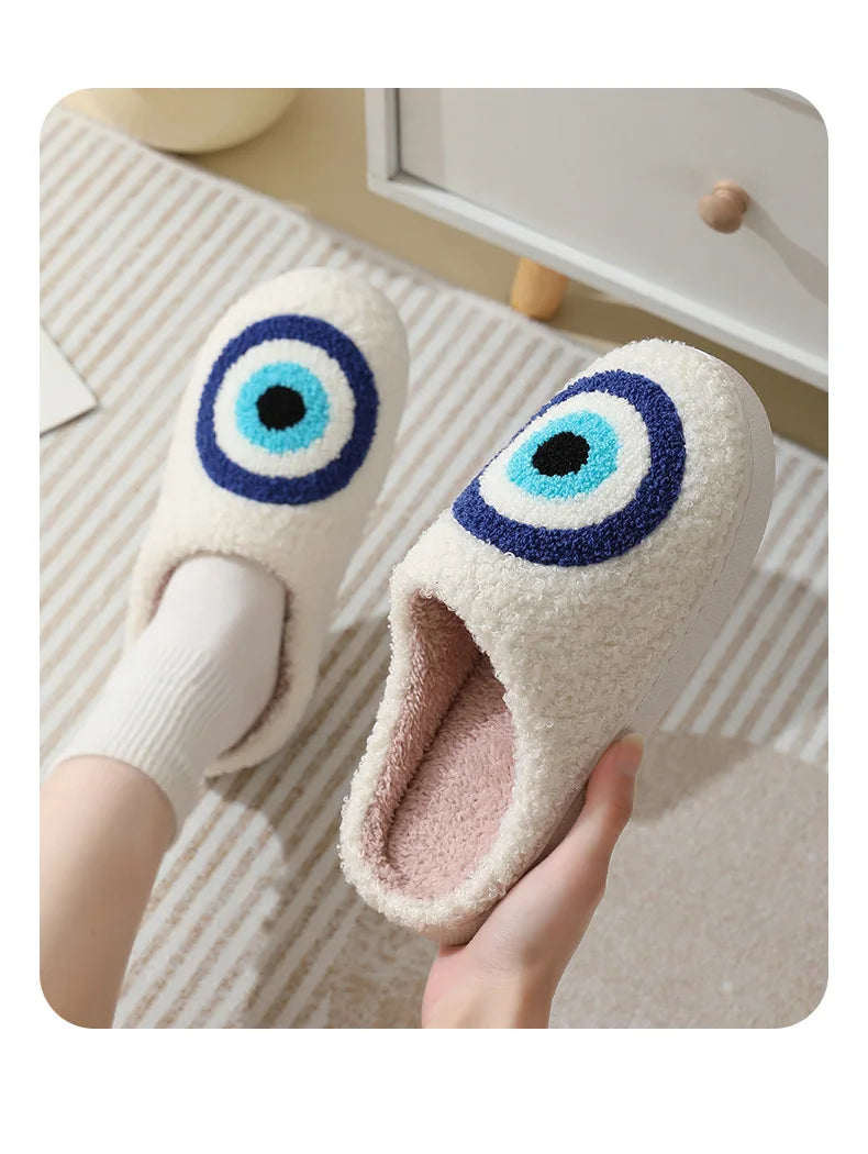 Comfy Ghost Face slippers with anti-slip grip for home wear